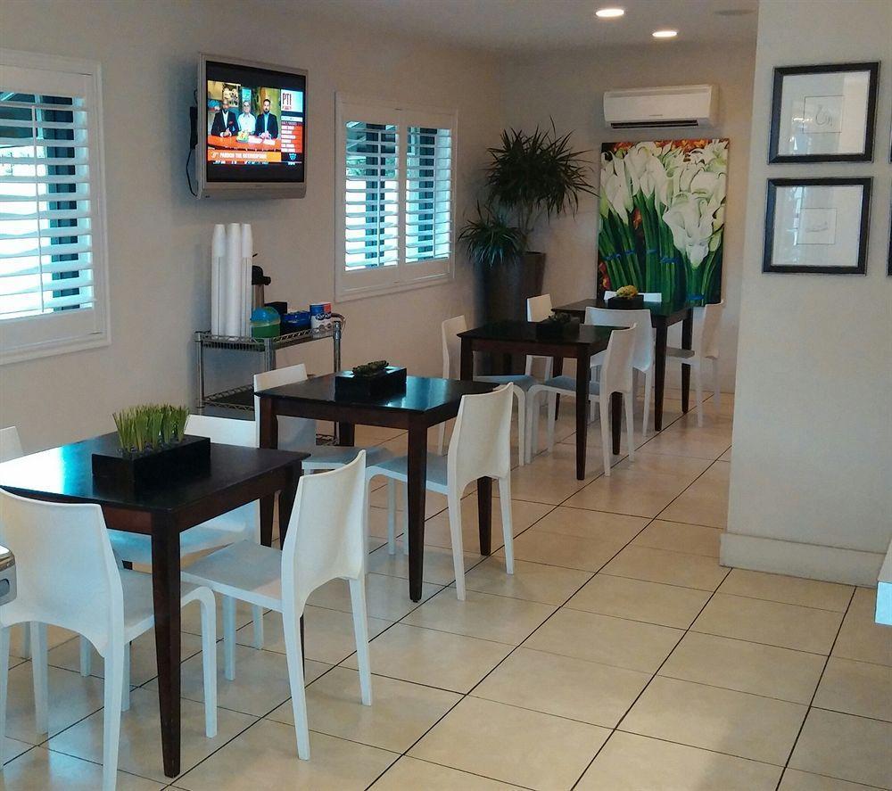 Sole Inn And Suites Pensacola Exterior photo