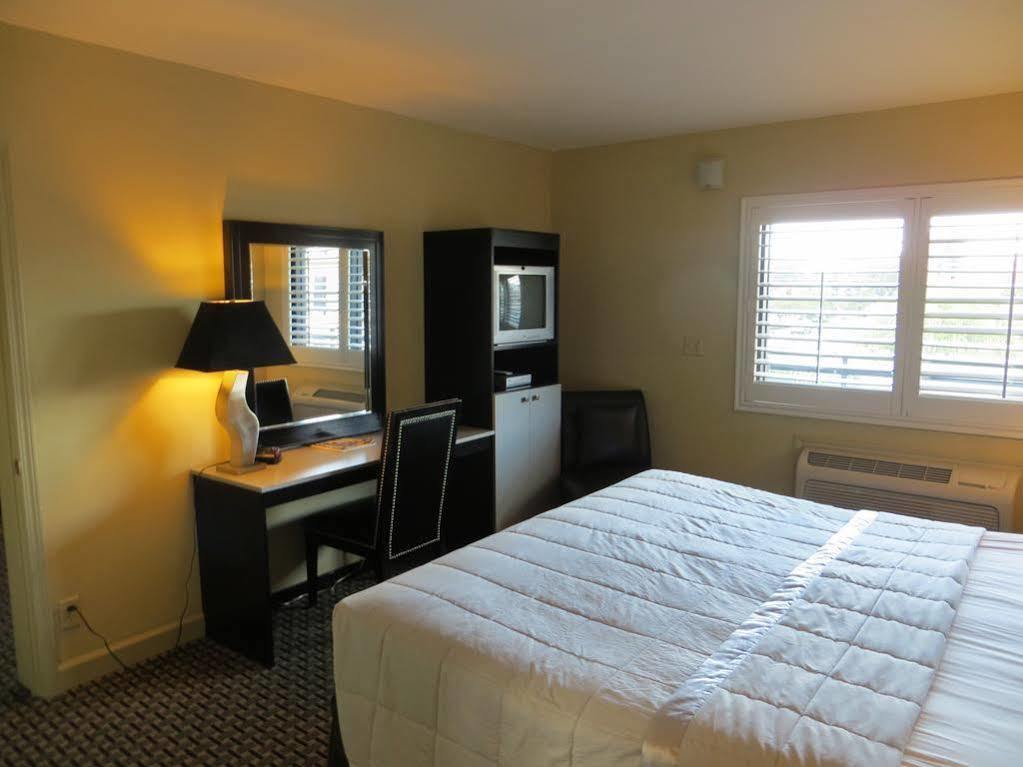 Sole Inn And Suites Pensacola Exterior photo